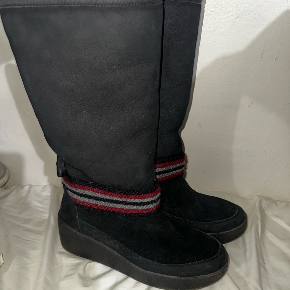 Like new Cougar winter boots